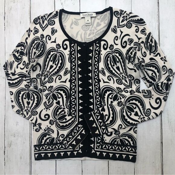 White House Black Market Short Cardigan Sweater Size XS - Picture 1 of 5